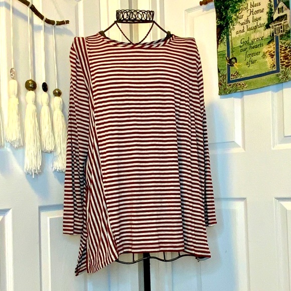 Lisa Rinna Tops - Lisa Rinna Collection Bundle of 2 Size 1X